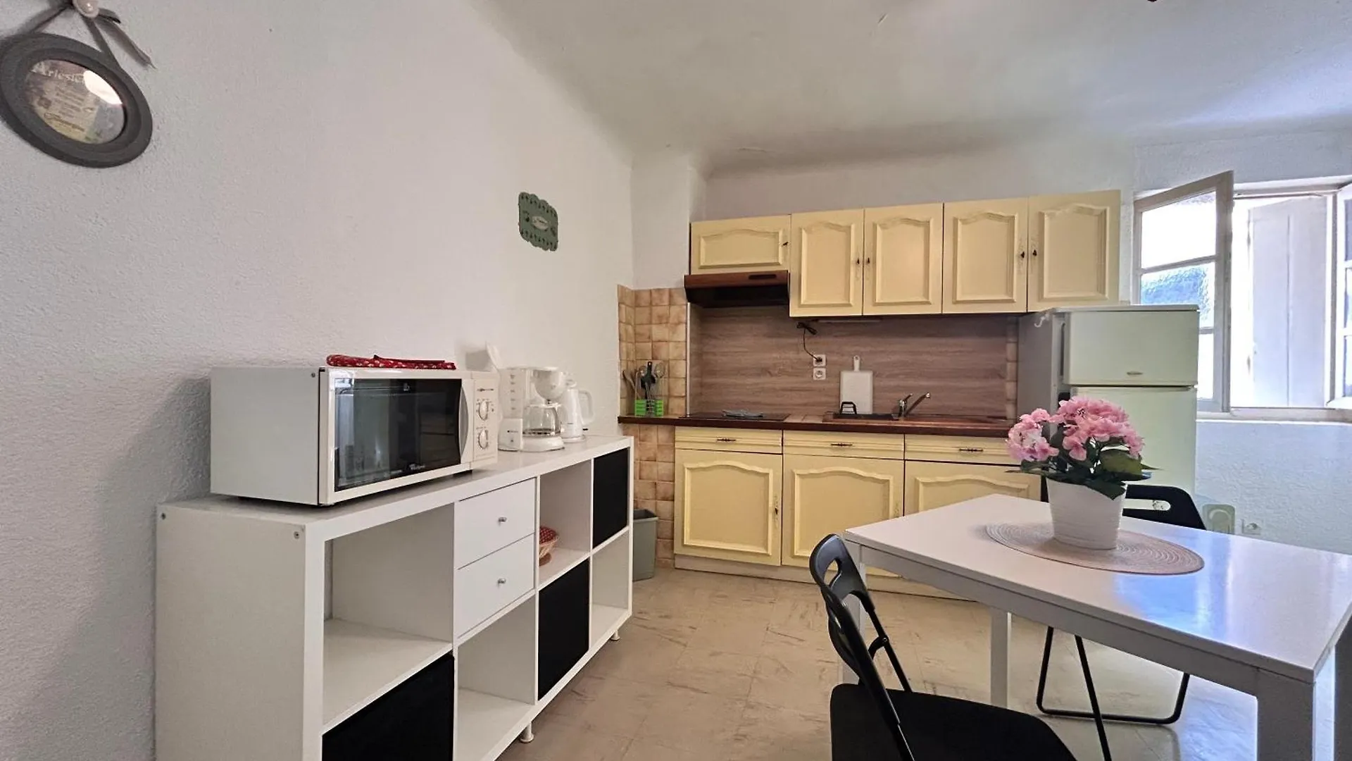Studio Tournesol Au Pied Des Arenes Arles